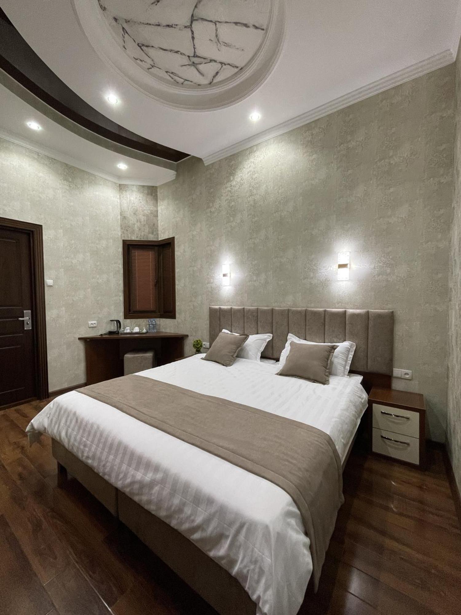 Vasiev'S Hotel Samarkand Buitenkant foto