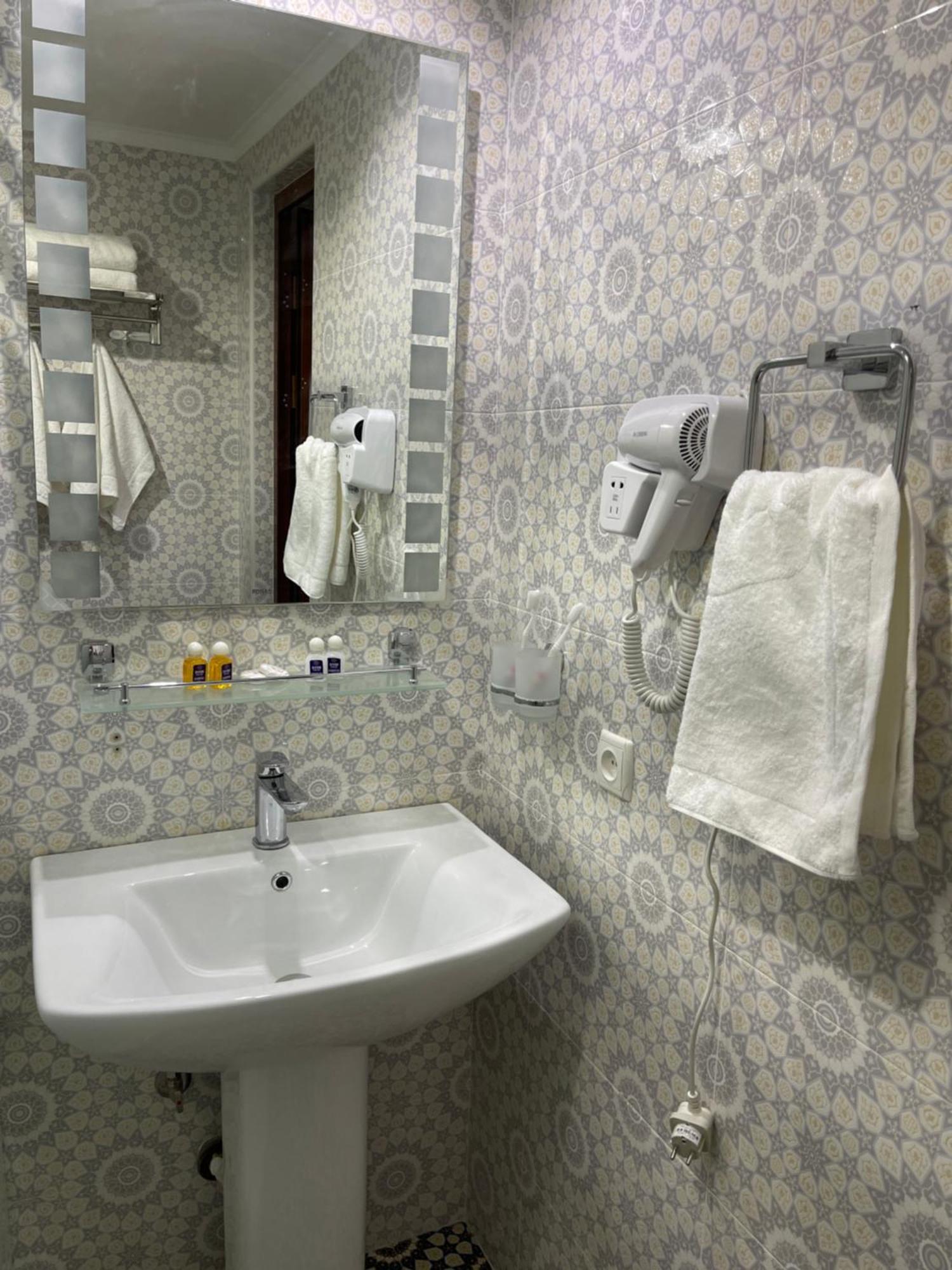 Vasiev'S Hotel Samarkand Buitenkant foto